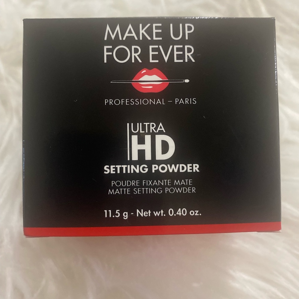 Ultra HD Matte Setting Powder brand new in box never used